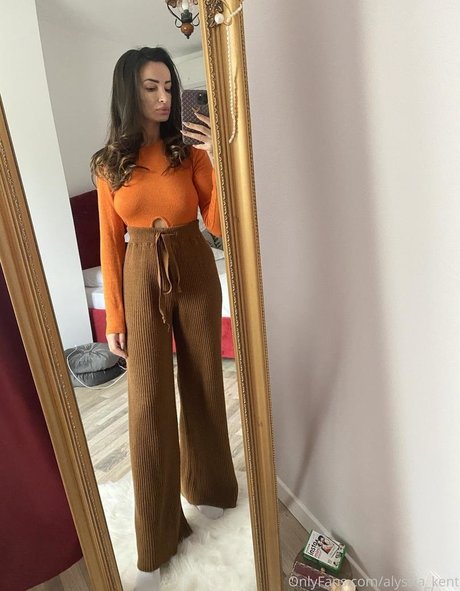 cum selfie onlyfans beautiful xxx photos