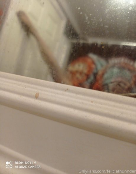 feliciathunnder hot model pics