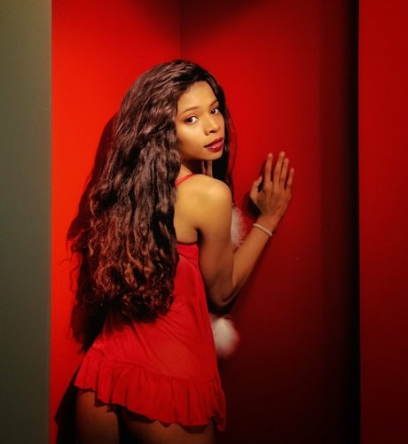 feliciathunnder model nice galleries