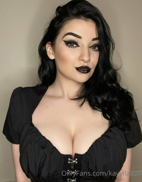 kayyllaa20 star hot photos