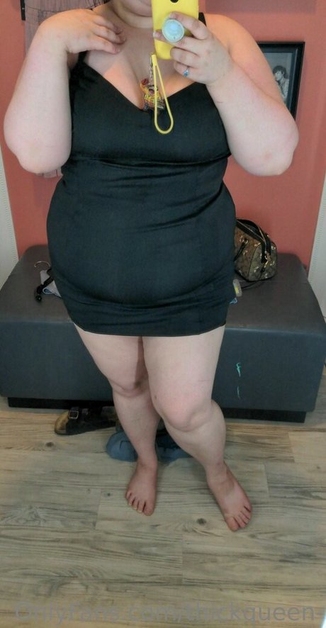 thickqueen_ model nice picture