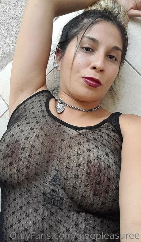 big tits petite onlyfans free pics