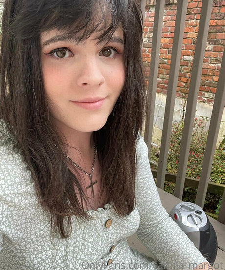 camila margot star art images