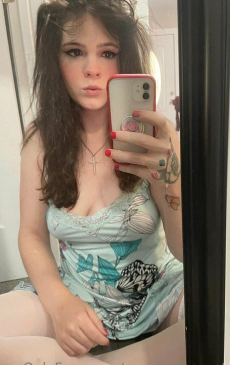 camila margot star pretty pictures