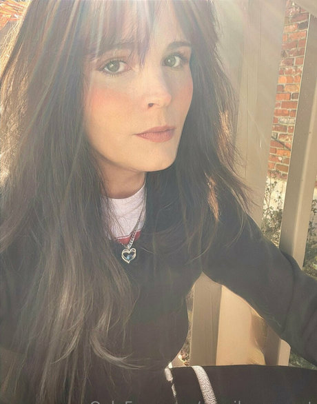 camila margot beautiful actress img