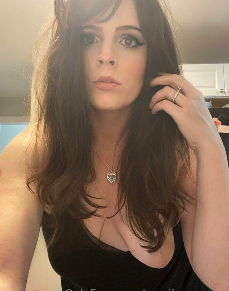 camila margot erotic actress photo