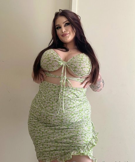 jessblythe exclusive model img