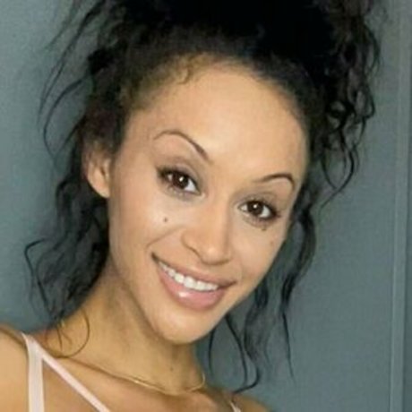 giavendettiofficial model nice photos