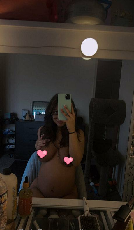 jeannnnnnn model pornographic pic