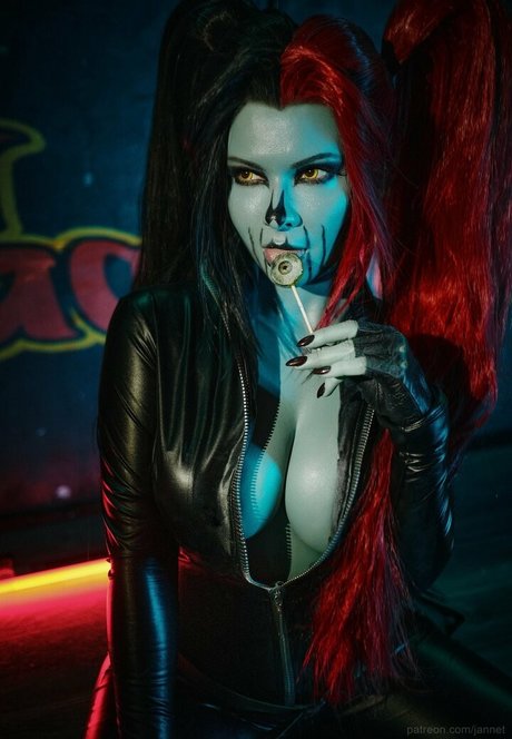 jannetincosplay sexy actress img