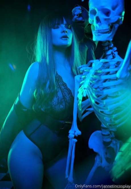 jannetincosplay model best pictures