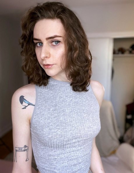 teen lesbian onlyfans porn pictures