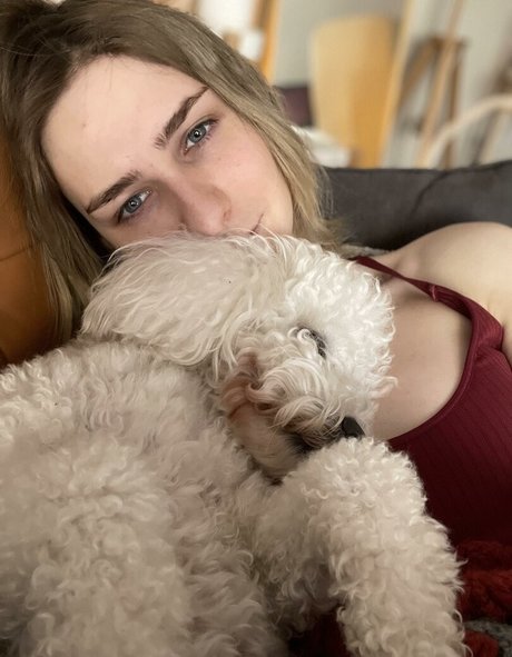 blonde secretary onlyfans exclusive image