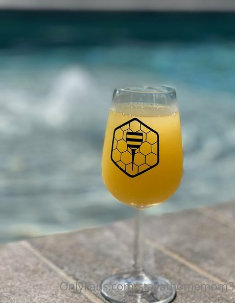 stayathomemom3 pornstar naked gallery