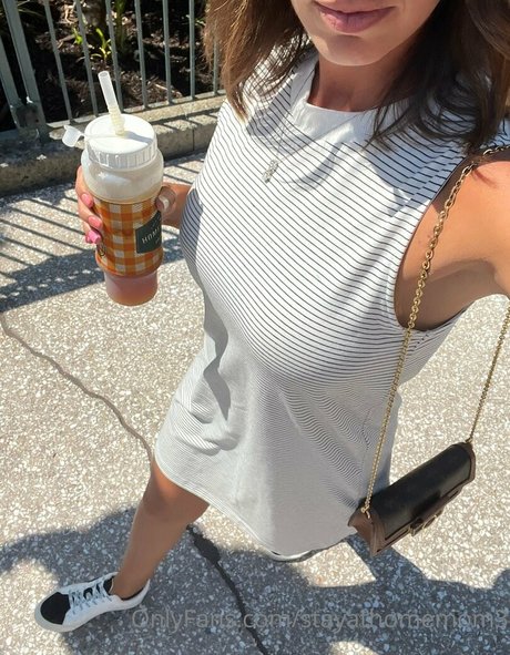 stayathomemom3 free model pic