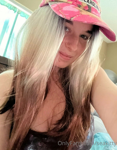 Seakitty free model pictures