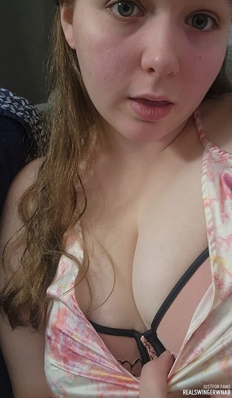 Swingerwanabe porn model photos