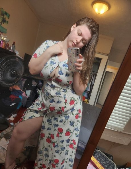 Swingerwanabe free actress pic