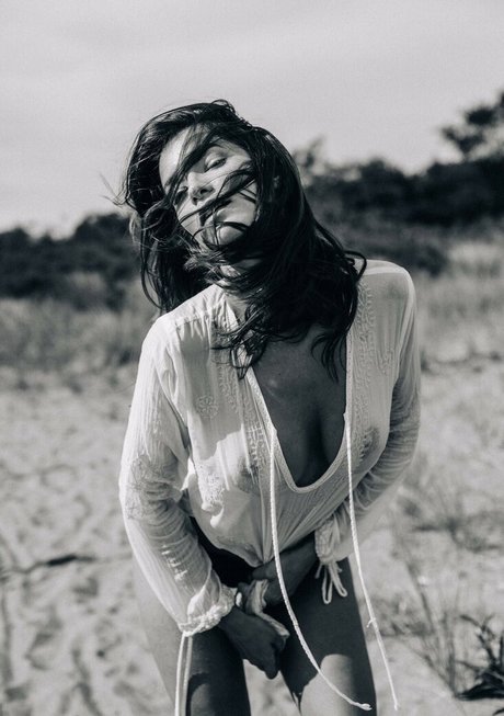 Lauren Marie Young model pretty photos