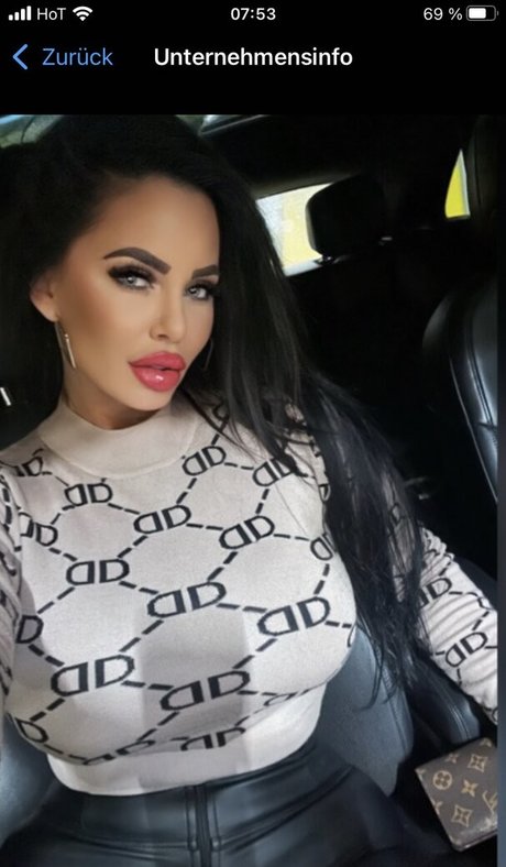 Onlyheni Profile photo