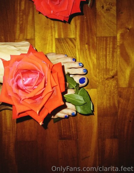 big tits skinny onlyfans porn pictures