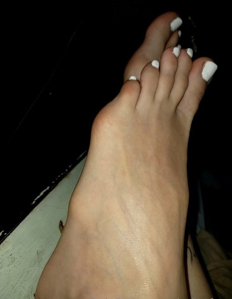 clarita feet pornographic actress photo