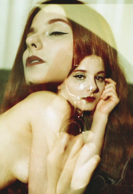 martatenshiko model pornographic photo