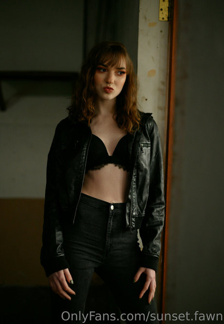 sunset fawn beautiful actress gallery