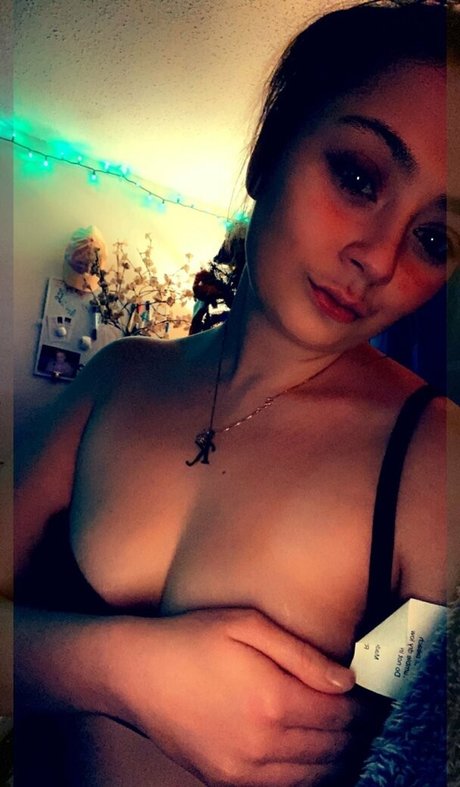 umassgirl pornstar exclusive archive