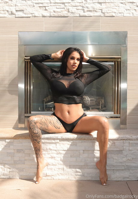 milf yoga onlyfans sexy nude pic