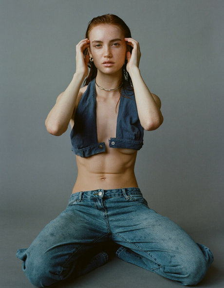 Sophia Piccirilli sexy model img