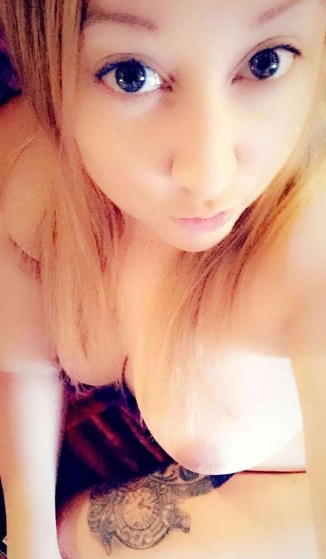 lolove69 model high quality archive