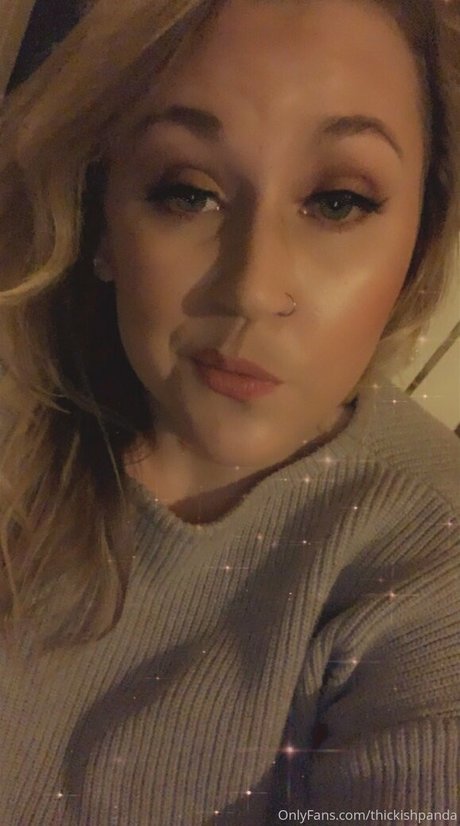 thickishpanda art model galleries