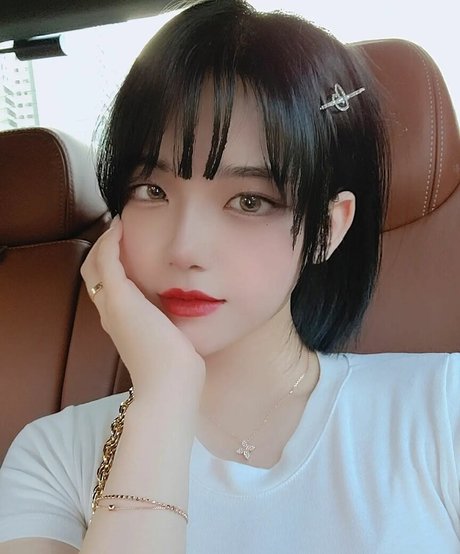 milf yoga onlyfans free sex gallery