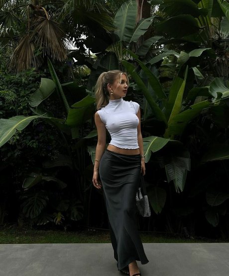 Anneka Madgett sex actress images