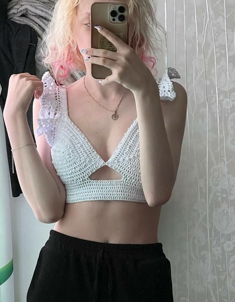 Romanowwa Quick photo