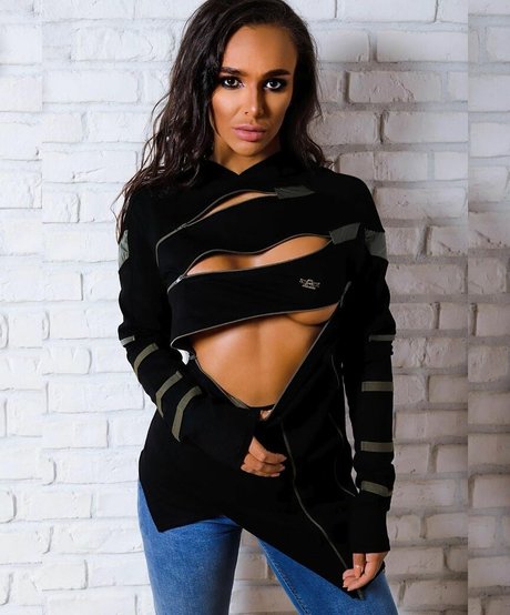 Jessica Sirbu nude model images