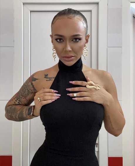 Jessica Sirbu star pornographic img