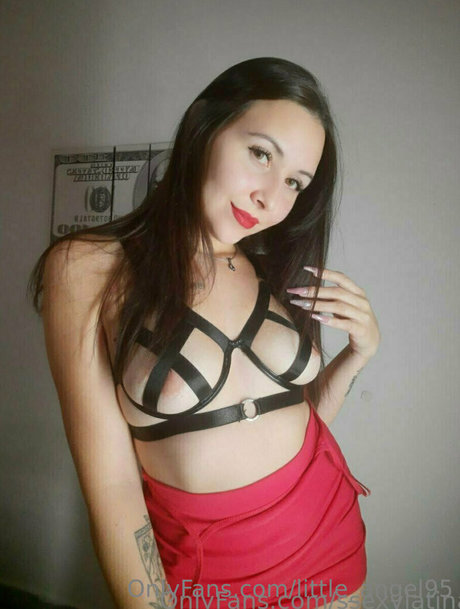 little angel95 star naked pictures