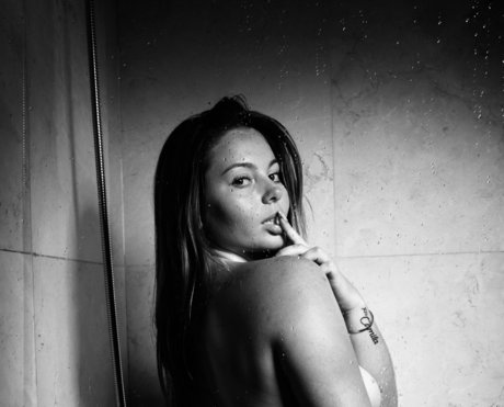 ggrrcc art pornstar photo