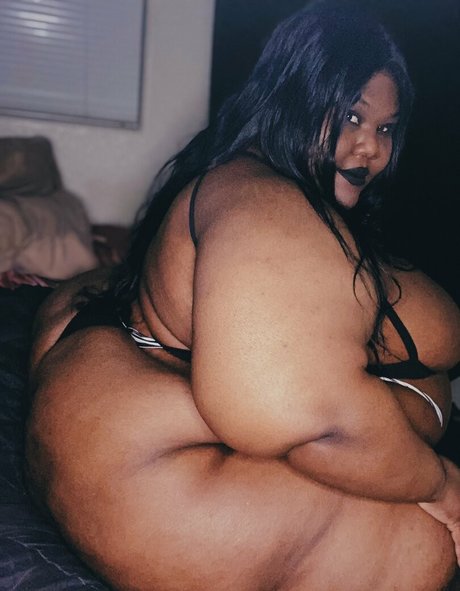 ssbbwerotika adult actress pic