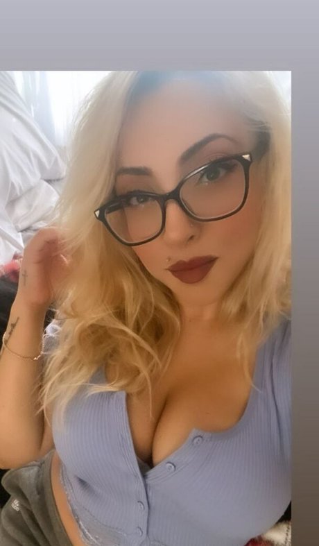 Karen Zatarain hd pornstar gallery