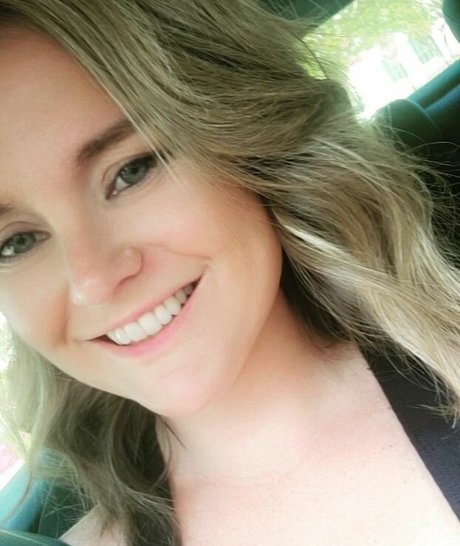 Jennifer Fox sexy actress gallery