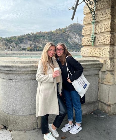 thick ass onlyfans free sexy images