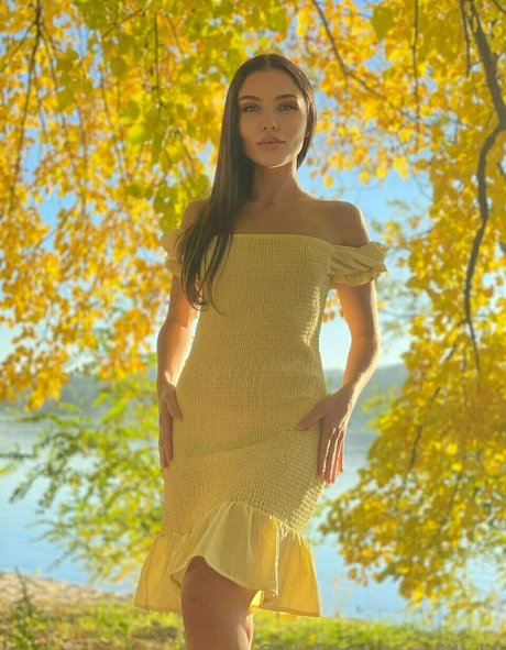 vika ua star pretty photo