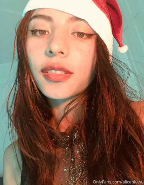 alicebluwu nice pornstar pics