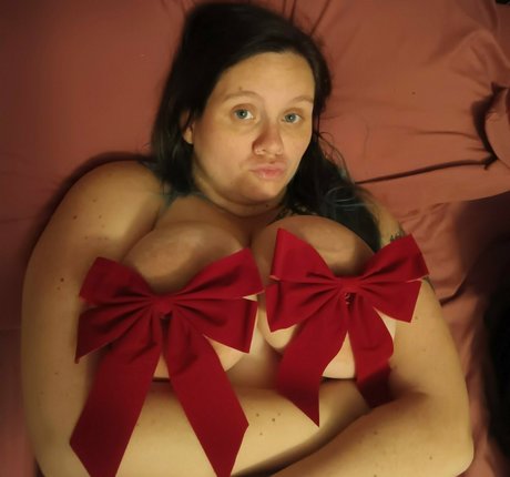 lilithsyris model pornographic photo