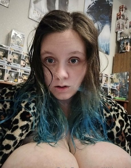 lilithsyris nude actress photo