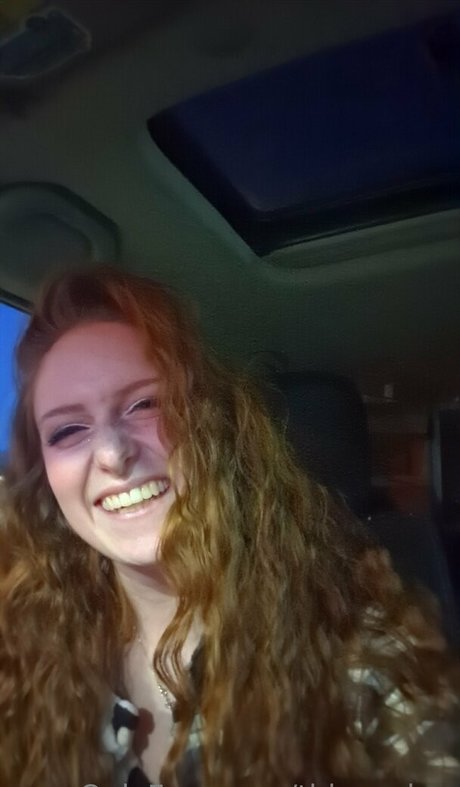 thisgoober xxx actress archive