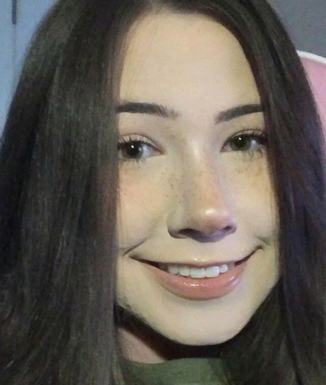 AliciaJade art actress galleries